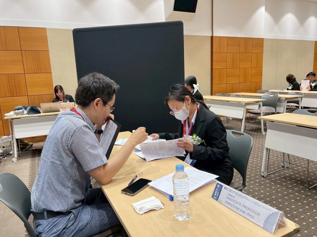 การสนทนาทางวิชาการในกิจกรรม IMCT-JS 2025